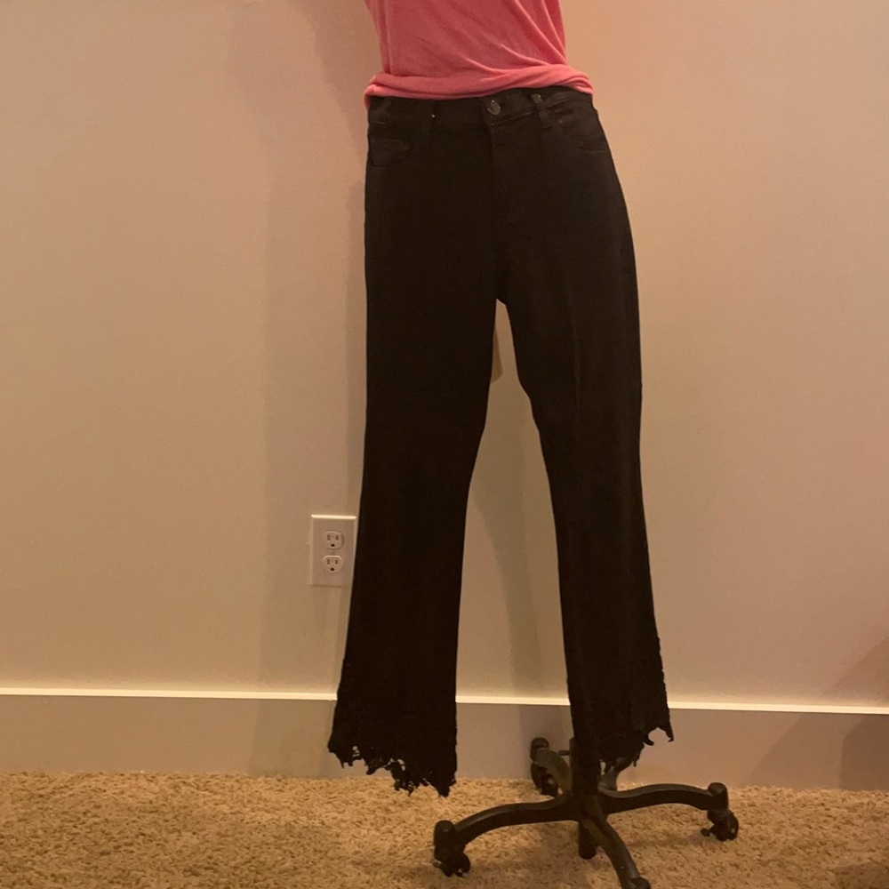 Coated Black Lace JBRAND crops Size 27
